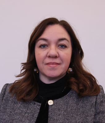 Official portrait of Jen Cummins