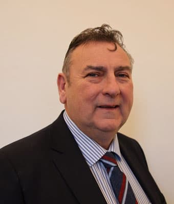 Official portrait of Noel McCarthy