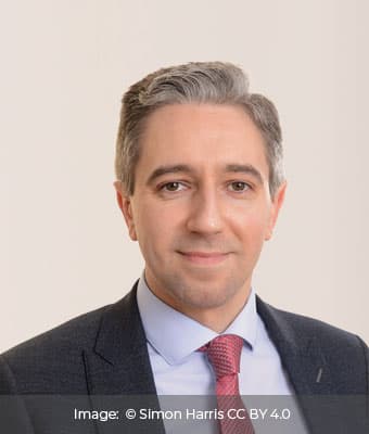 Official portrait of Simon Harris