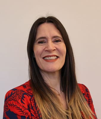 Official portrait of Sinéad Gibney